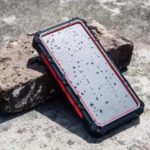 20000mAh Multifunctional Solar Power Bank Dual USB Wireless Desk Charger Glare Flashlight (Not Support FOD Function) – Red