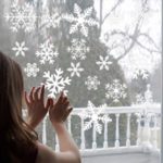 50x35cm Snowflake Frozen Decals Window Wall Stickers Christmas Decor – White