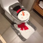 2Pcs/Set Christmas Pattern Toilet Seat Cover + U Shape Mat Bathroom Decoration Products Set – Snowman