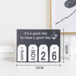 Christmas Wooden Calendar with Removable Numbers – Style A