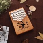 Reindeer Pattern Kalimba 17 Keys Thumb Piano Mahogany Wood Musical Instrument – Brown