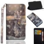 Light Spot Decor Patterned Leather Wallet Case for Motorola Moto E6s (2020) – Cat and Reflection in Water
